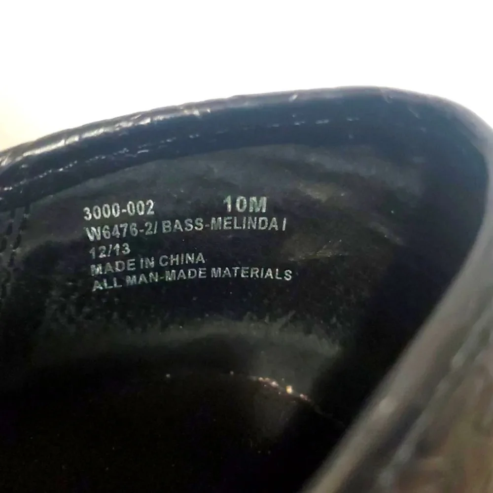 GH BASS & Co Embossed MELINDA Slip On Clog Comfort Shoes Black Women's Sz 10